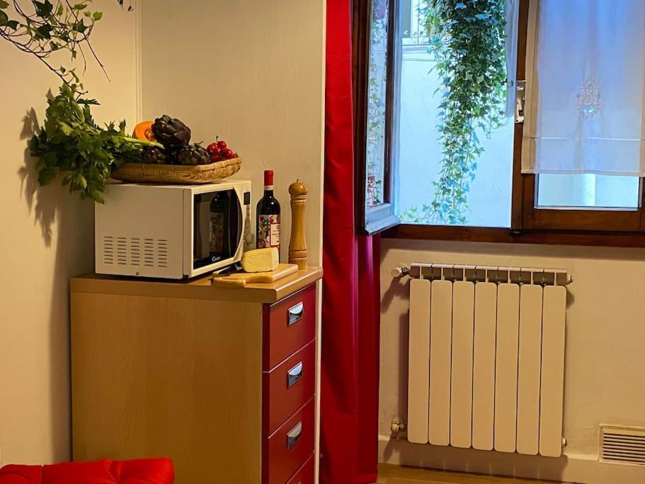 San Lorenzo Apartment In Red Firenze Eksteriør billede